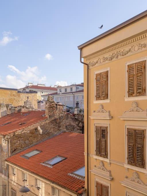 Stylish Apartment - Casa Leone - Center Trieste Dış mekan fotoğraf